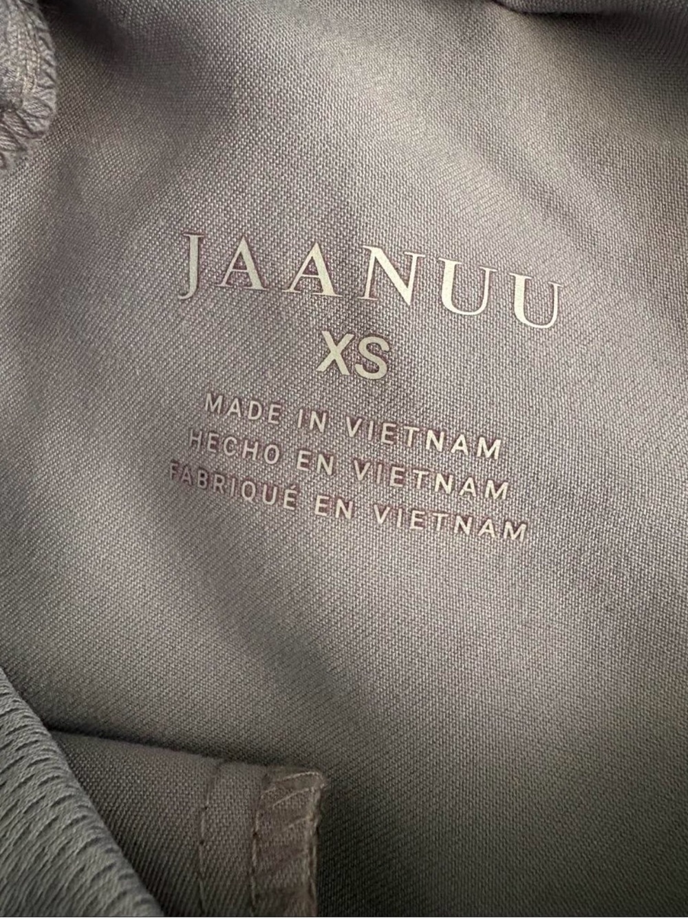 Jaanuu Grey V-Neck Scrub Top & Drawstring Jogger Pants XS - Picture 7 of 7